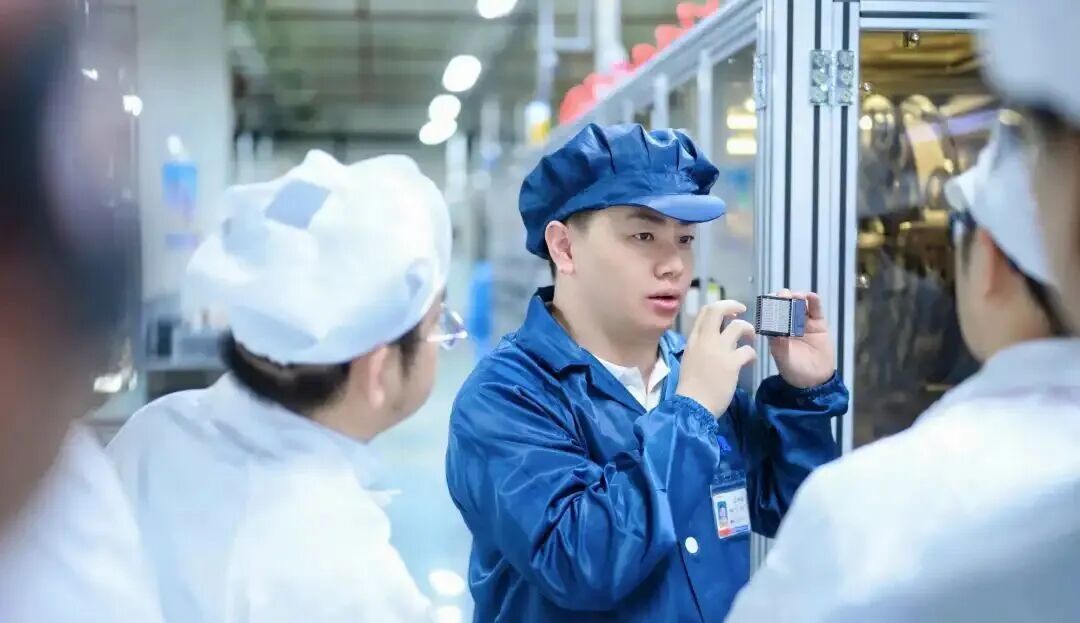 二十余款新品集中亮相!长虹华丰科技打响五大前沿赛道高端互联“突围战”
