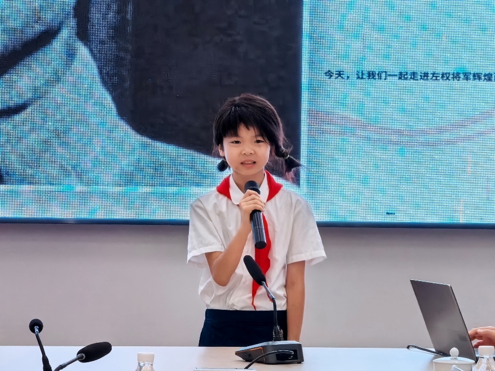 跨越400公里的红色接力:欧派“星火传承计划”走进醴陵,党员带头捐款点亮“爱心饭卡”