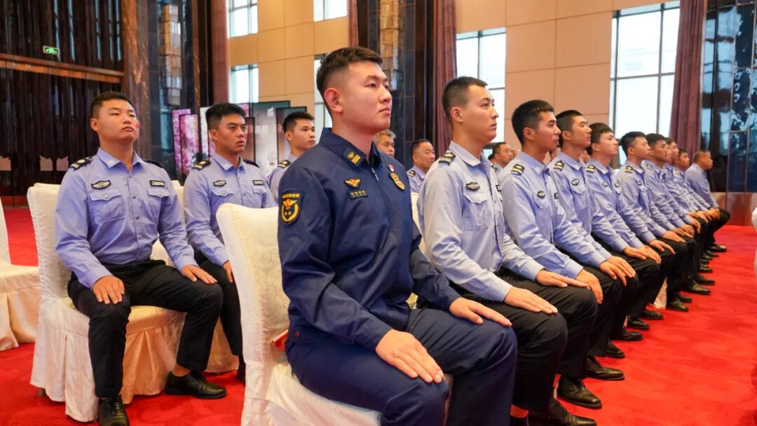 致敬伟大胜利！金徽酒党委组织观看纪念中国人民抗日战争暨世界反法西斯战争胜利80周年大会