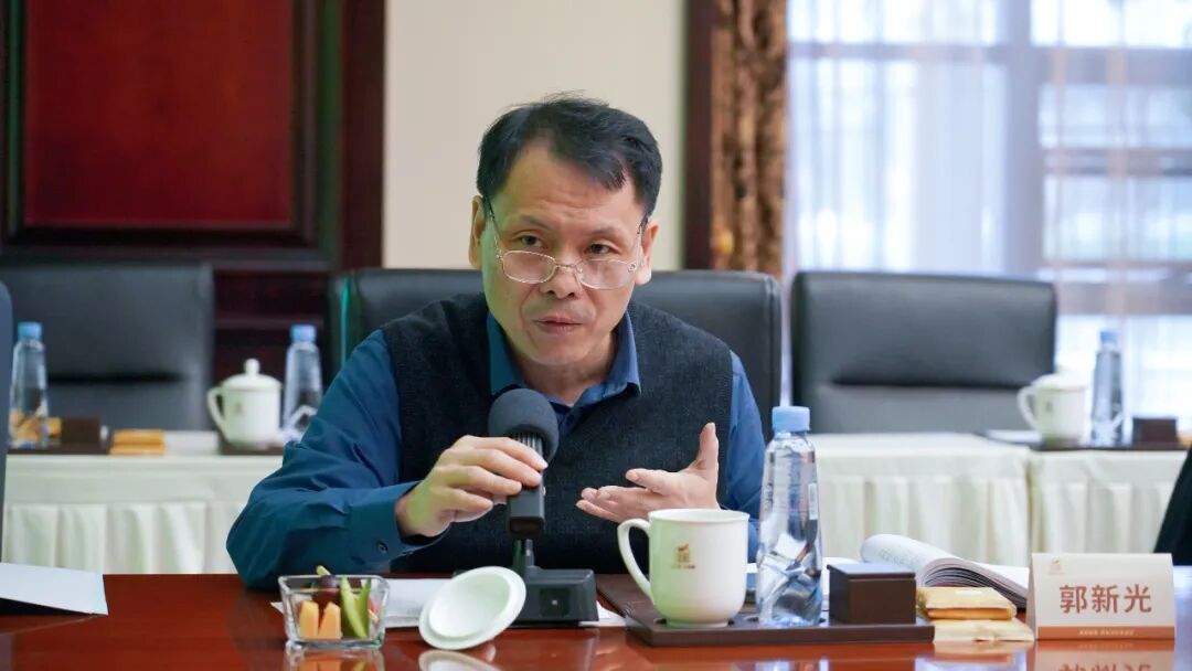 徽县产区金徽酒风味品质特征解析研究项目通过中国轻工业联合会科技成果鉴定